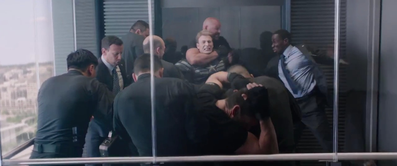 Illustration for article titled All the screen-Caps you need from the new Captain America 2 trailer